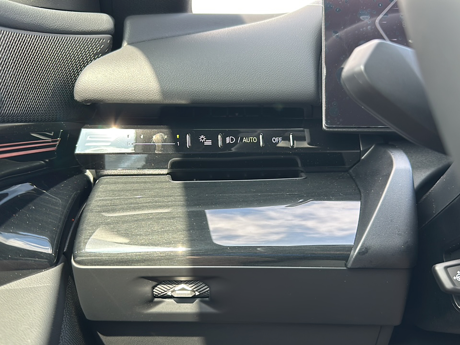 2025 Bmw 530i photo 14