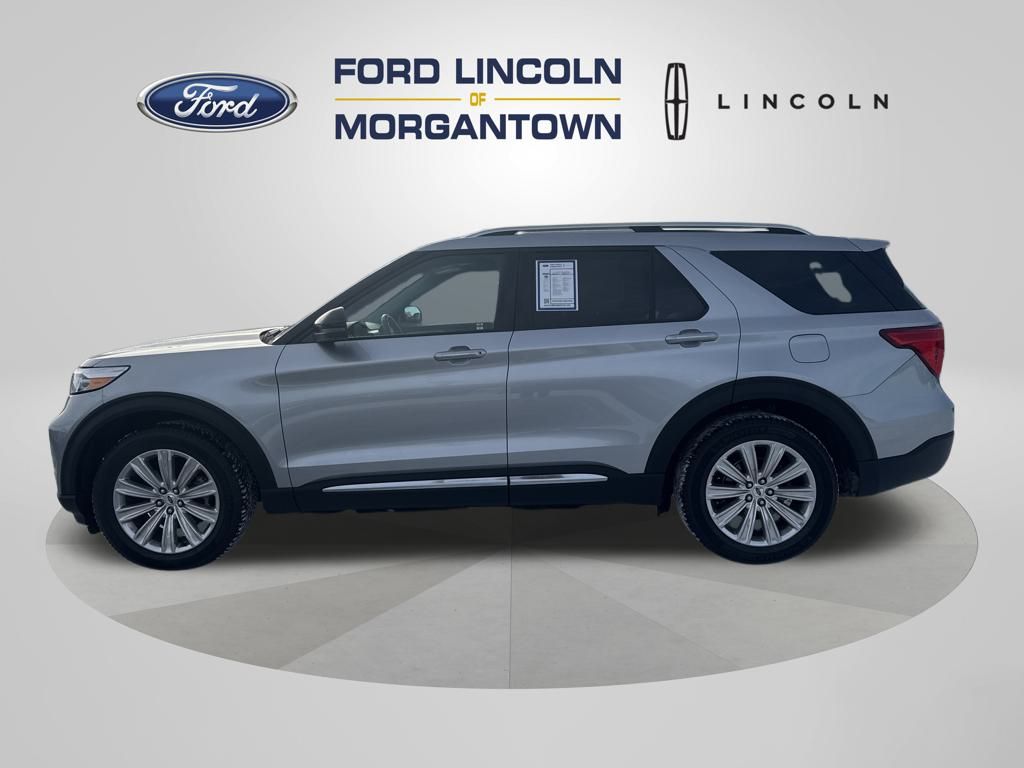 2022 Ford Explorer Limited's photo