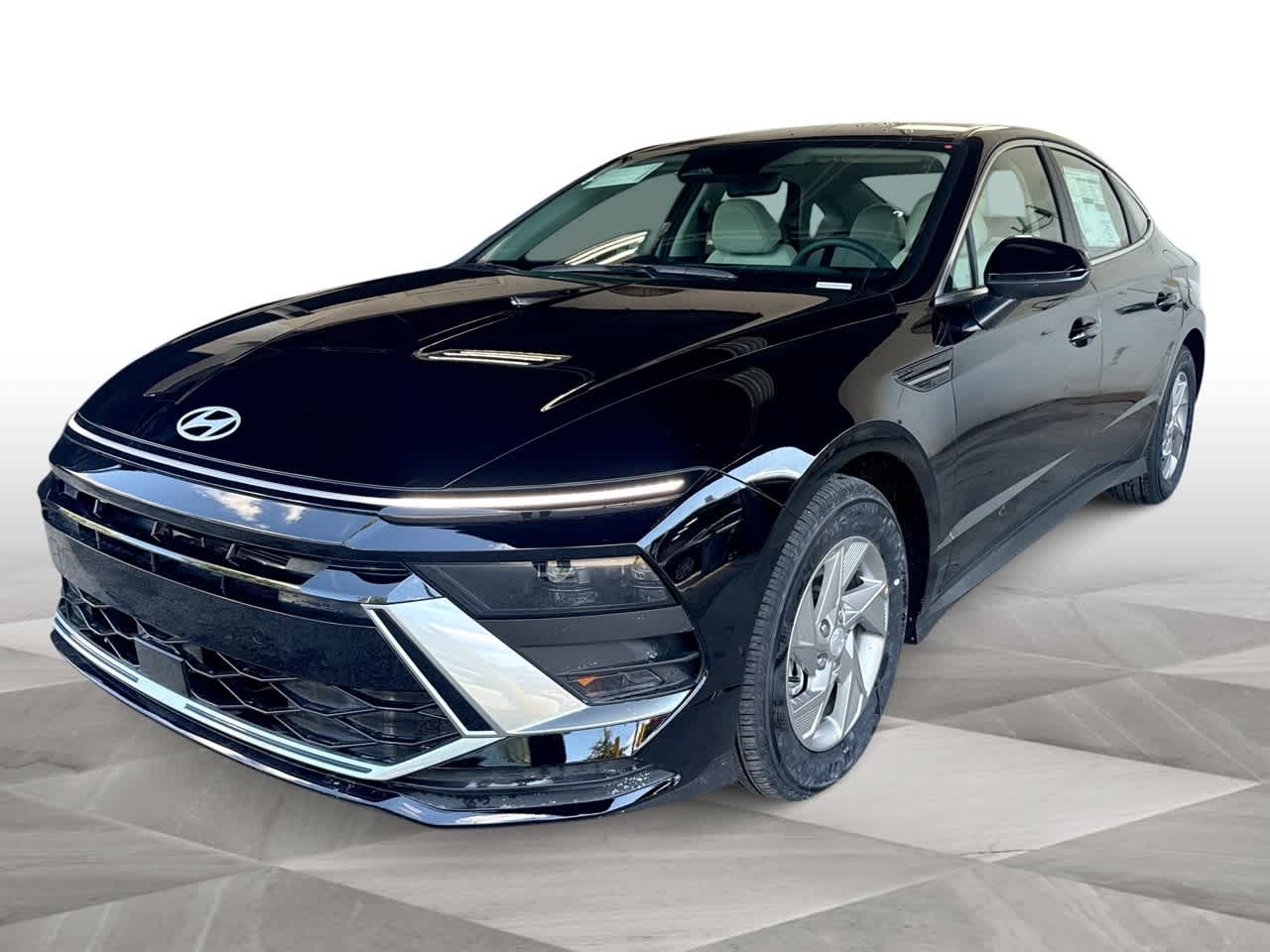 2026 Hyundai Sonata SE's photo