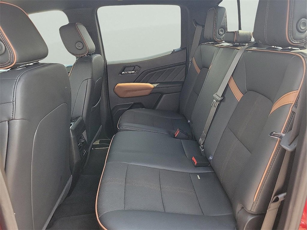 2025 Gmc Canyon AT4 photo 13