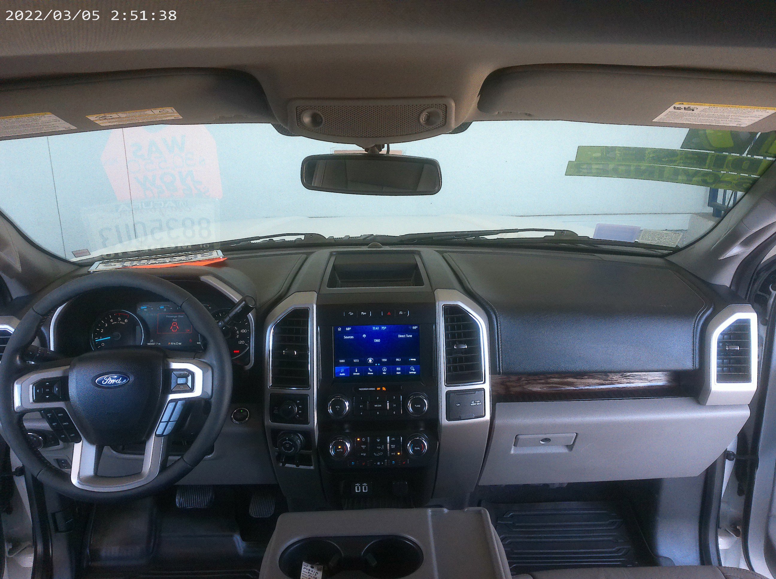 2019 Ford F-150 Lariat photo 17