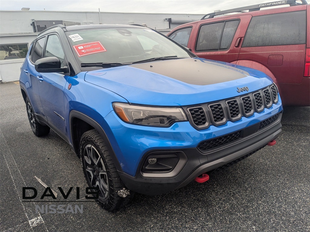 2025 Jeep Compass Trailhawk's photo