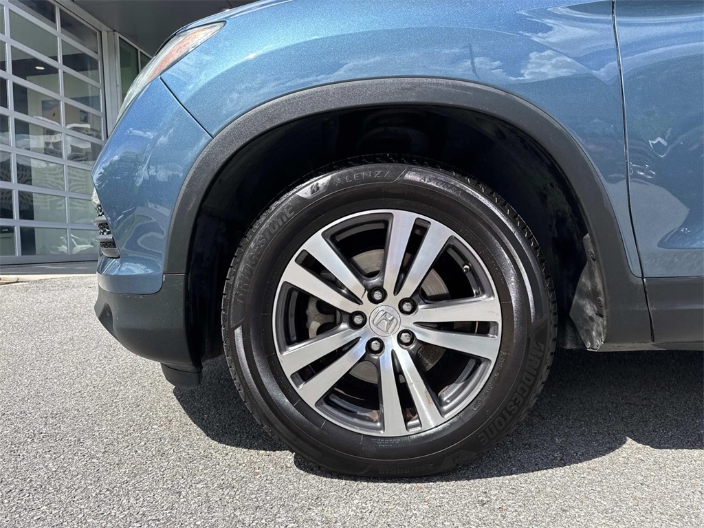 2017 Honda Pilot EX-L photo 3