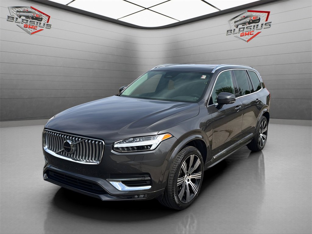 2024 Volvo XC90 Plus's photo