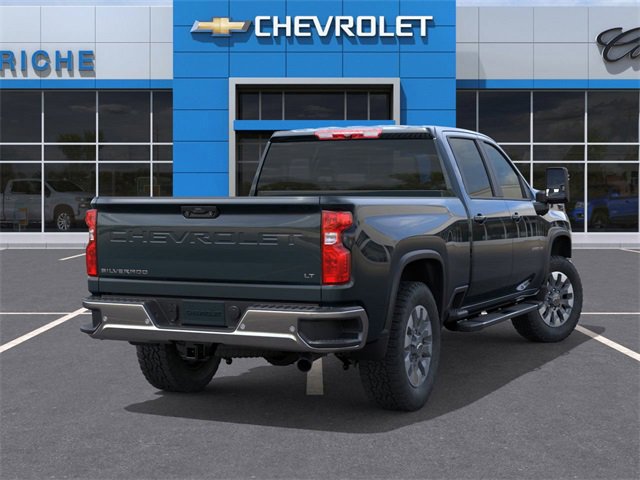 2025 Chevrolet Silverado 2500HD LT photo 4