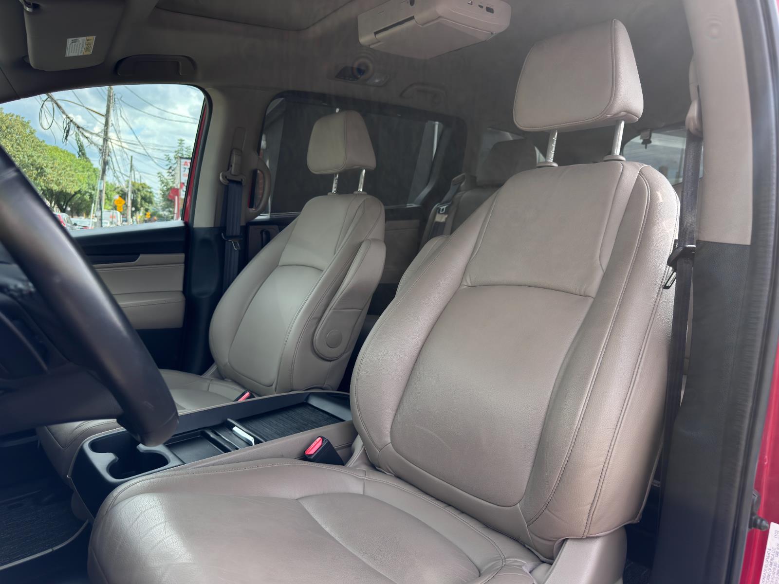 2023 Honda Odyssey EX-L photo 11