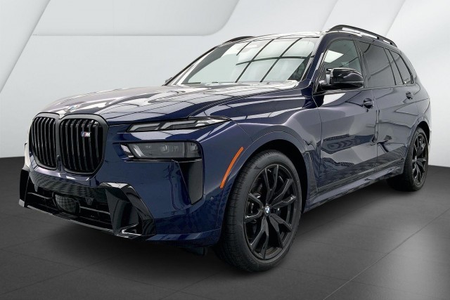 2025 BMW X7