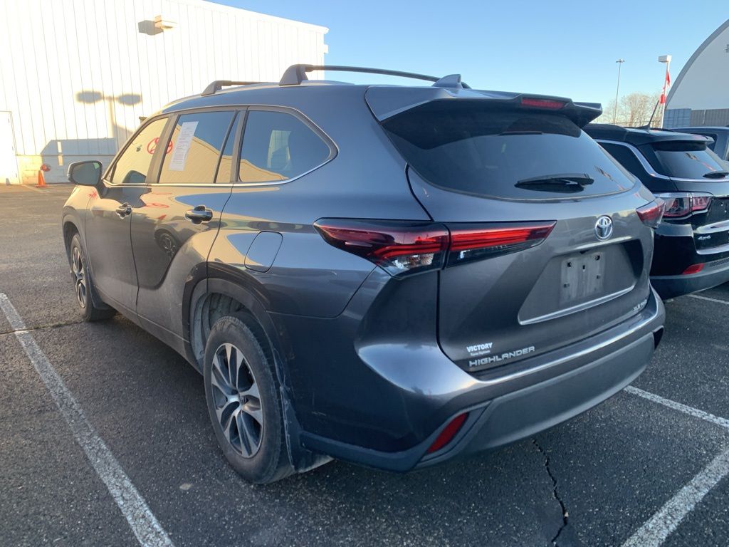 2024 Toyota Highlander XLE photo 4