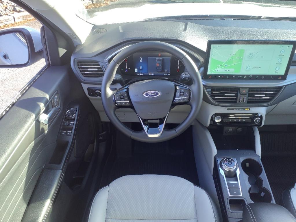 2025 Ford Escape Plug-In Hybrid photo 11