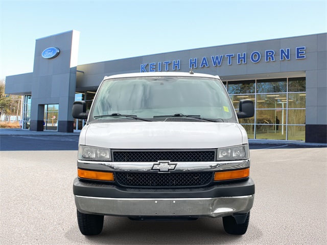 Used 2017 Chevrolet Express Passenger LS with VIN 1GAZGPFG2H1188728 for sale in Belmont, NC