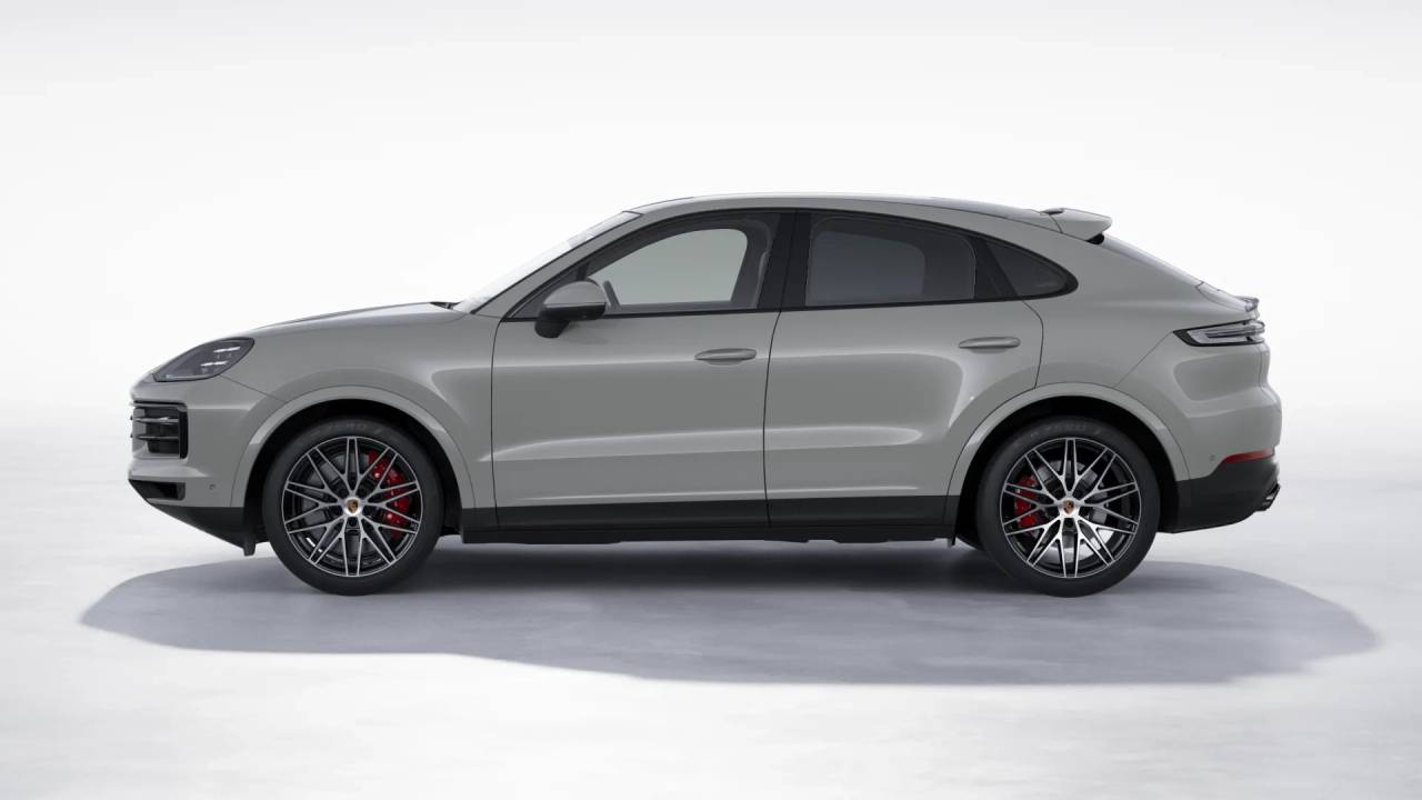 2026 Porsche Cayenne S Coupe photo 2