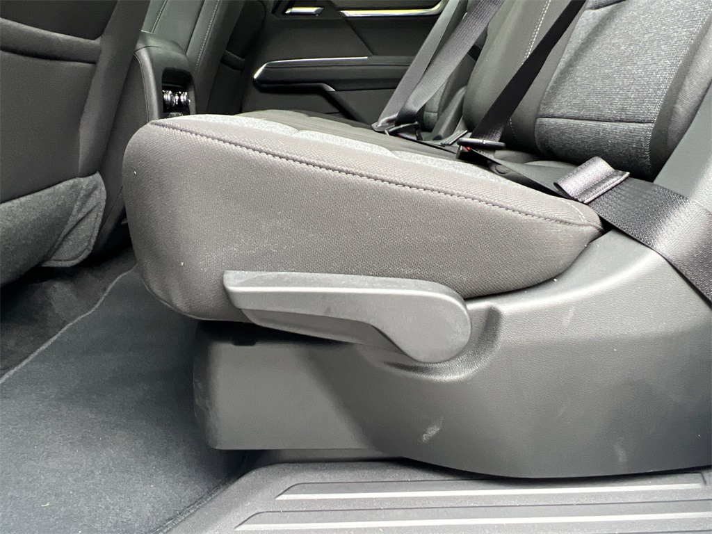 2025 Gmc Acadia Elevation photo 34