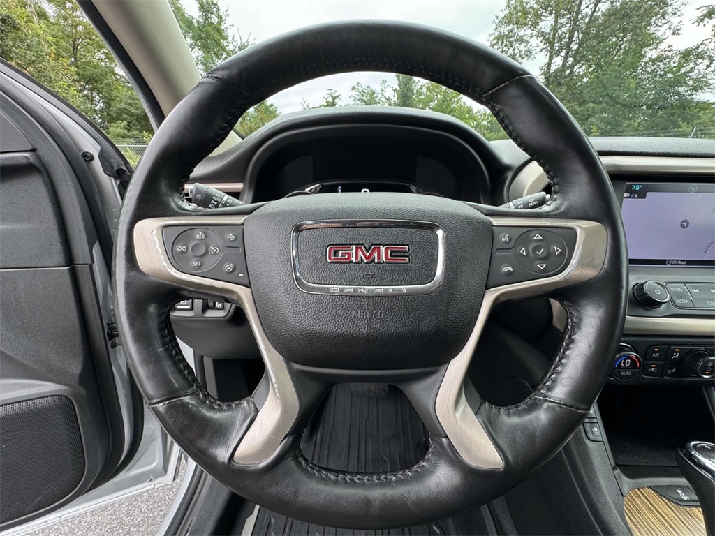 2017 Gmc Acadia Denali photo 13