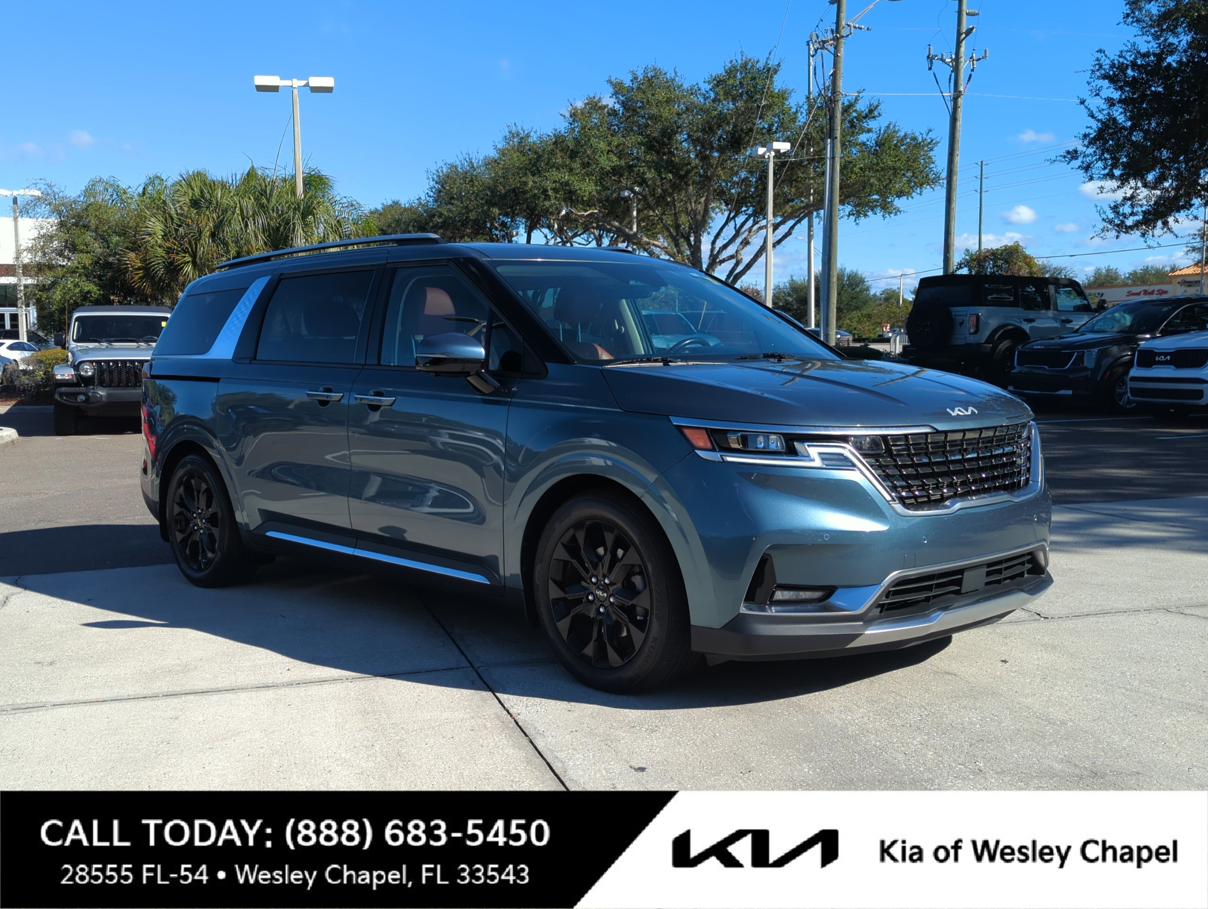 2022 Kia Carnival SX Prestige's photo