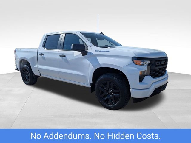 New 2025 Summit White Chevrolet Custom image 1