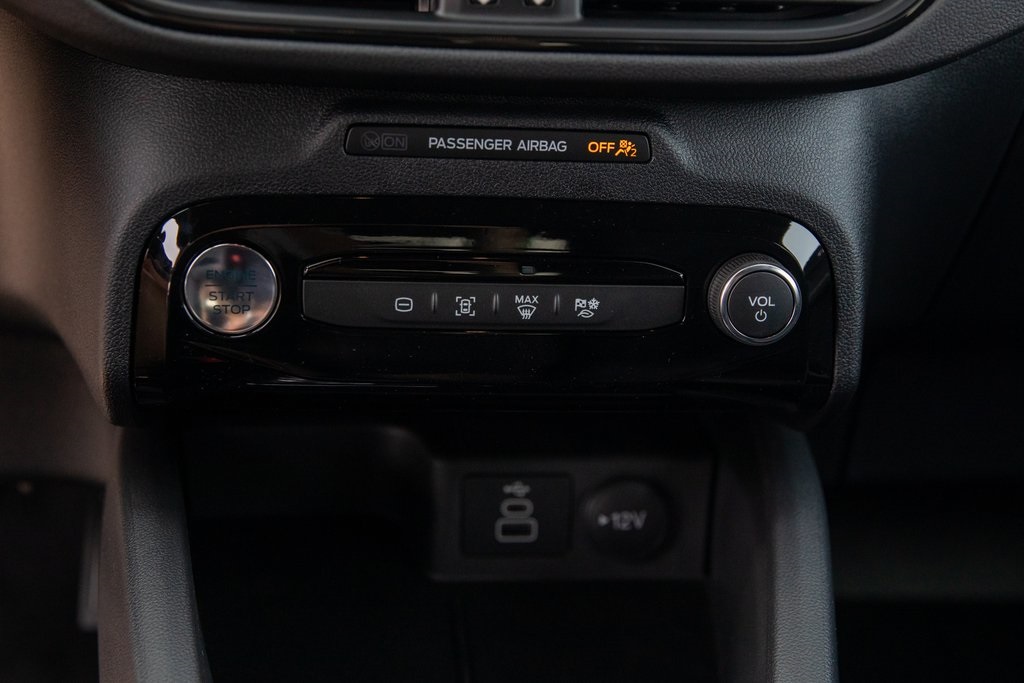 2025 Ford Escape ST-Line photo 30