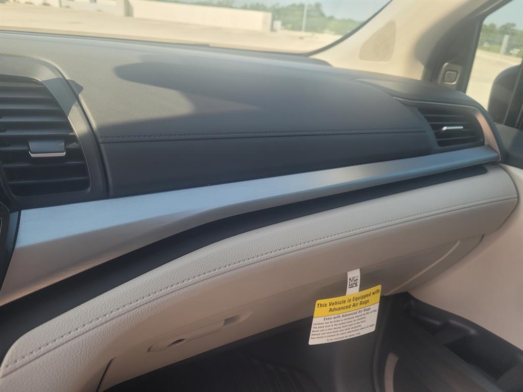 2026 Honda Odyssey EX-L photo 13