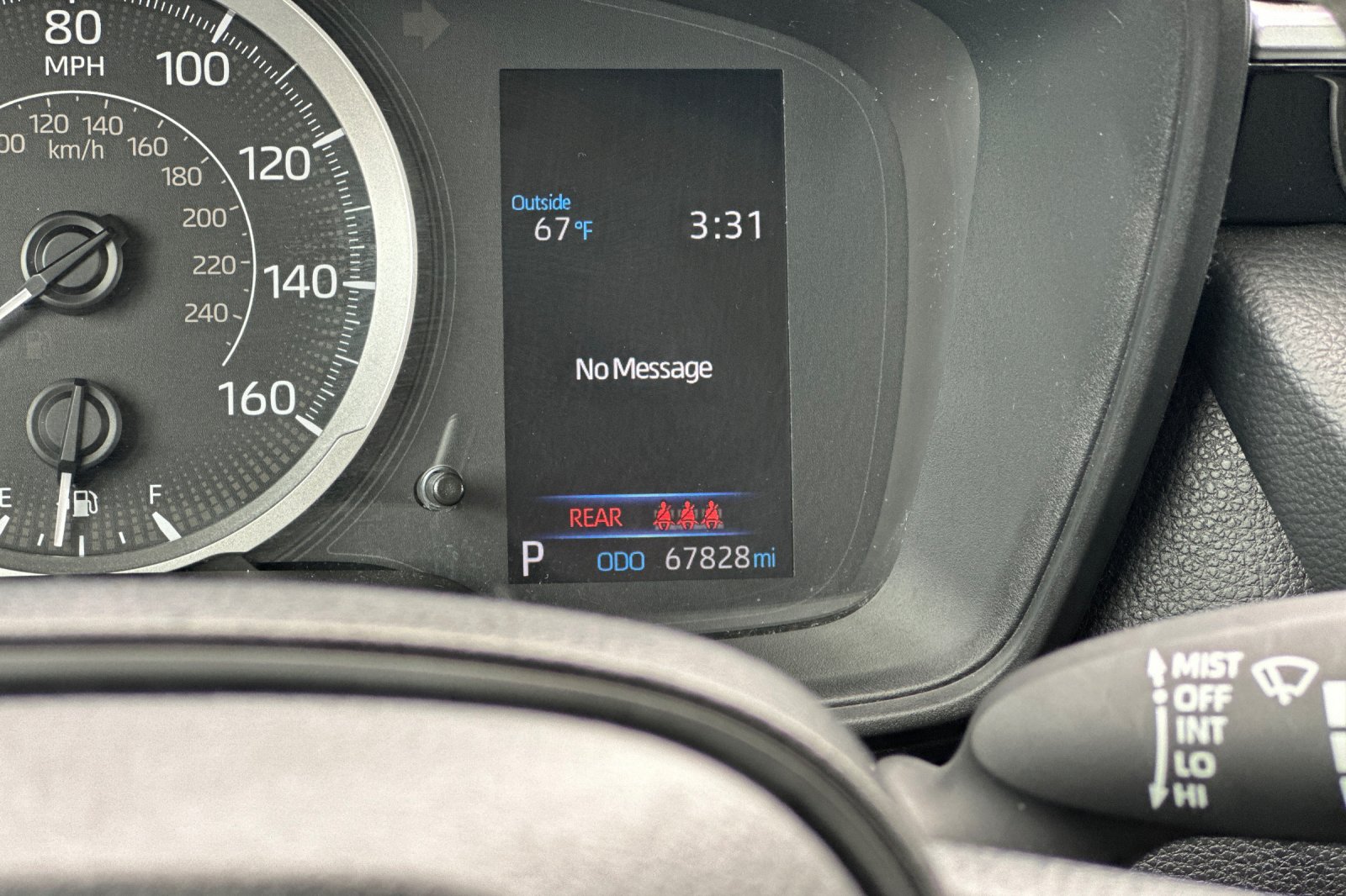 2021 Toyota Corolla LE photo 18