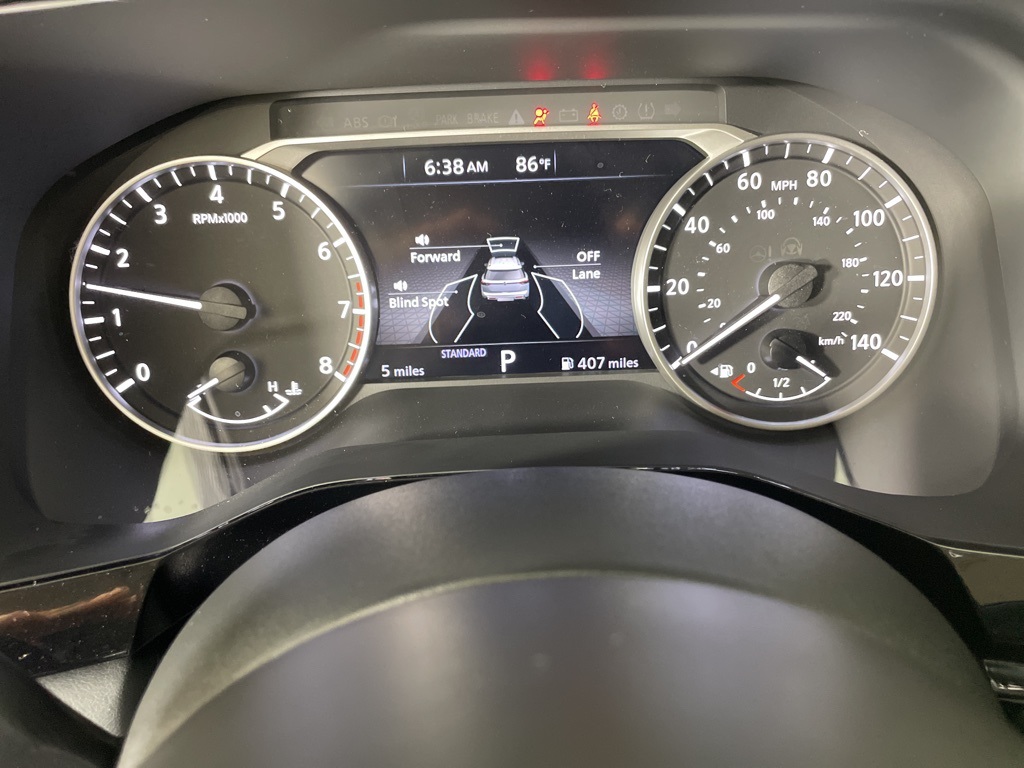 2025 Nissan Pathfinder SV photo 25