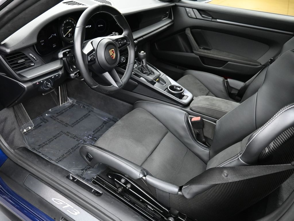 2022 Porsche 911 GT3 photo 3