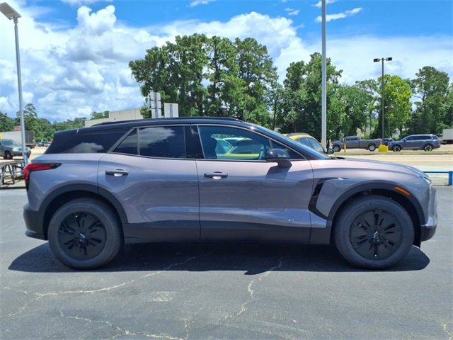 2025 Chevrolet Blazer EV photo 7