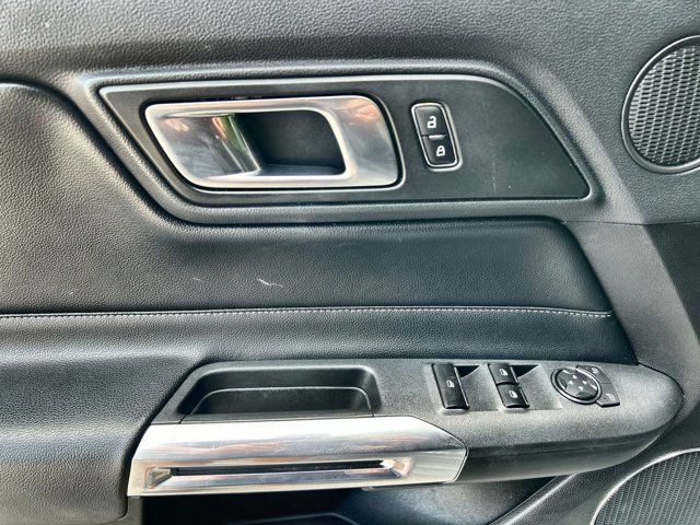 2023 Ford Mustang EcoBoost Premium photo 9