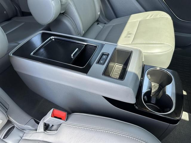 2020 Lincoln Aviator Reserve photo 23