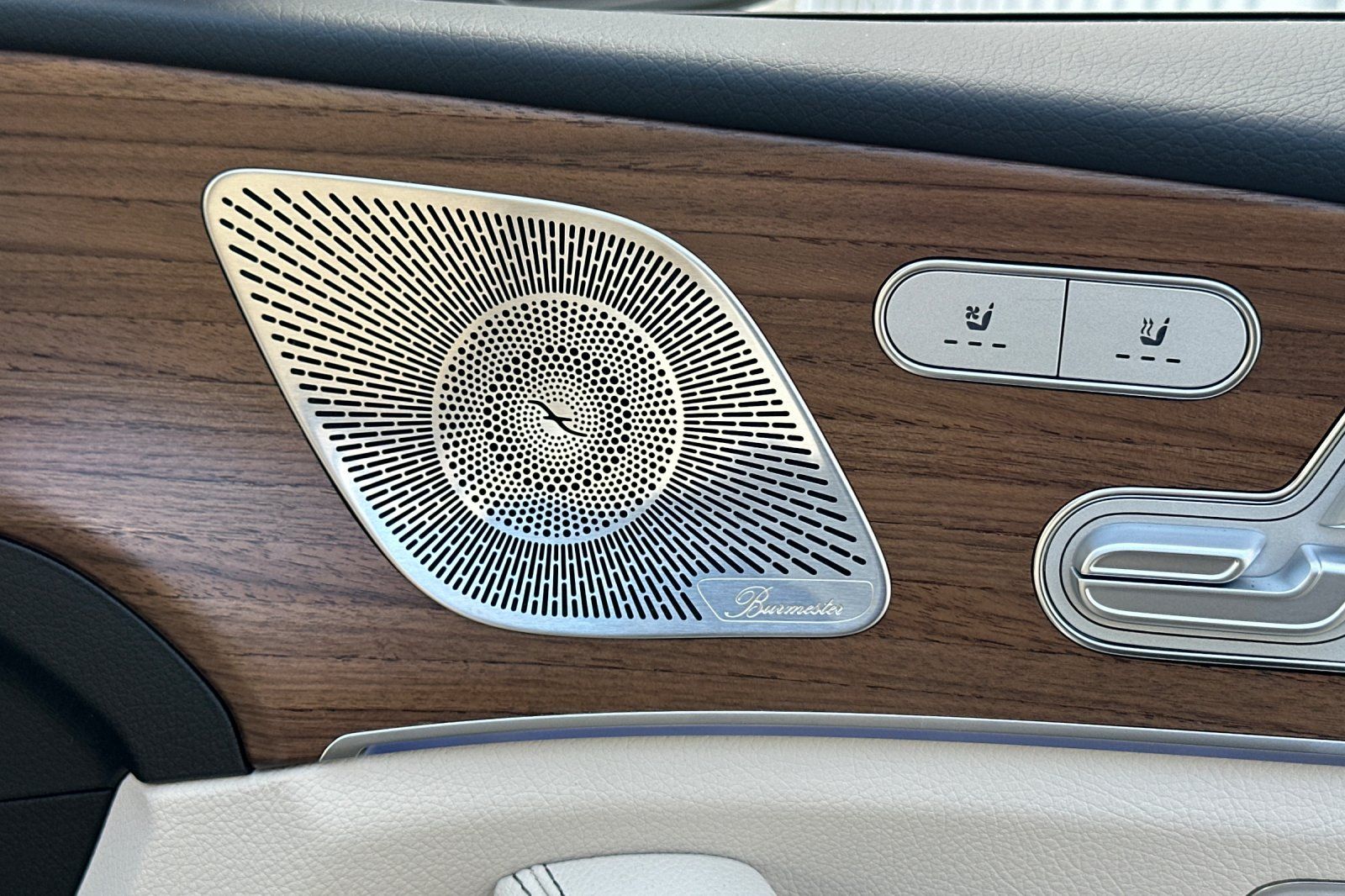 2026 Mercedes Benz GLE 450 4MATIC photo 5