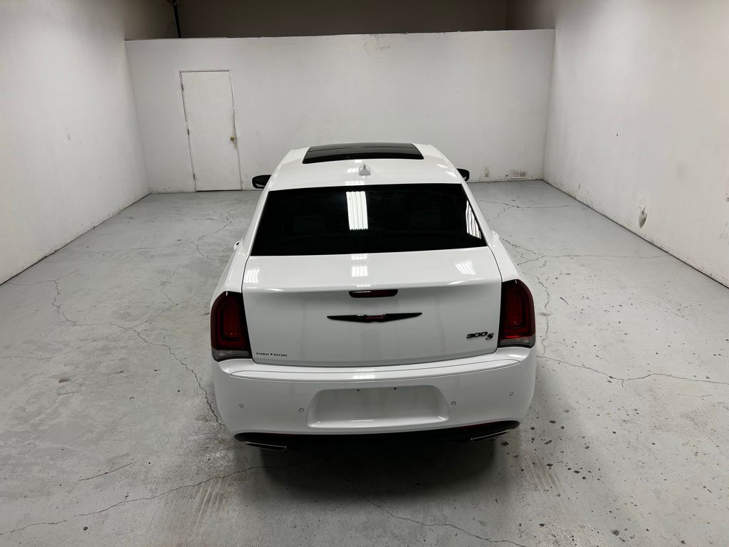 2023 Chrysler 300 S photo 3