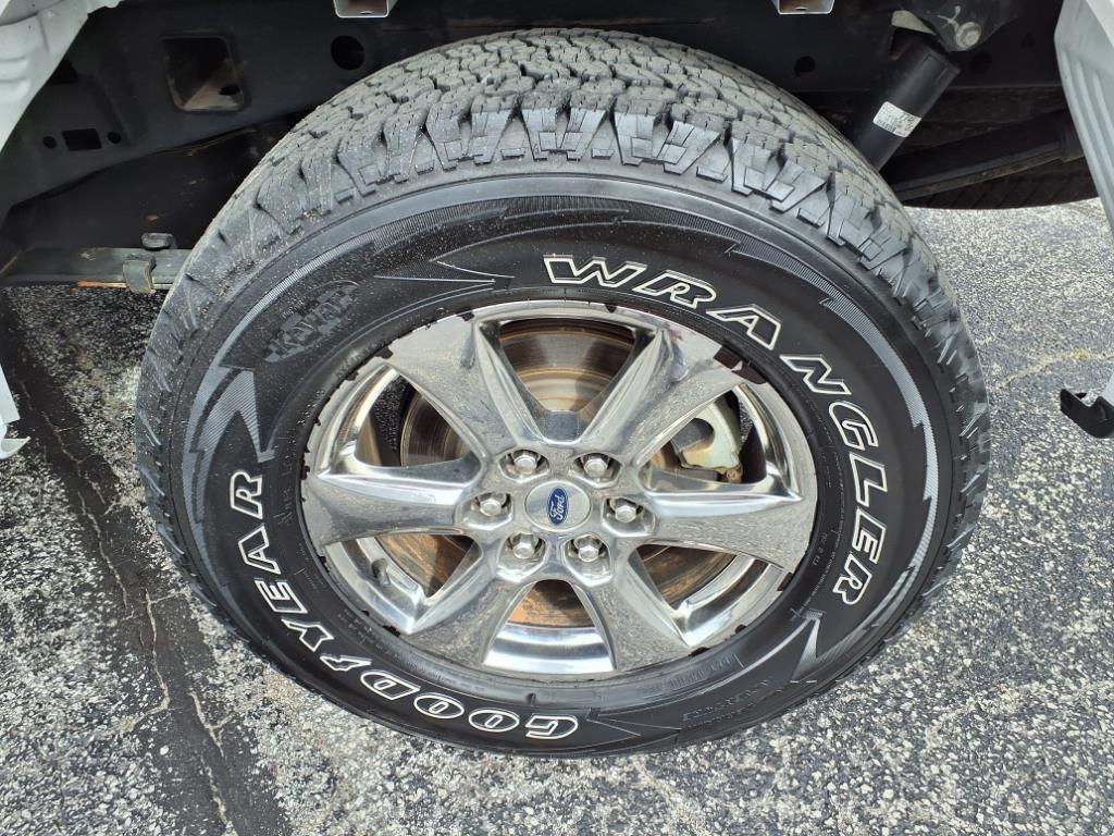 2020 Ford F-150 XL photo 12
