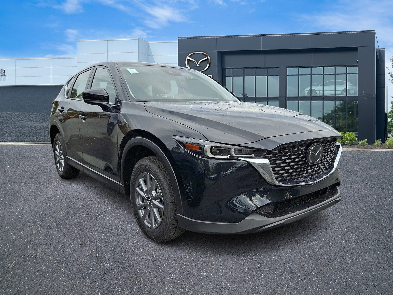 2025 Mazda CX-5 S's photo