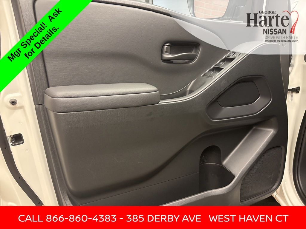 2024 Nissan Frontier S photo 17