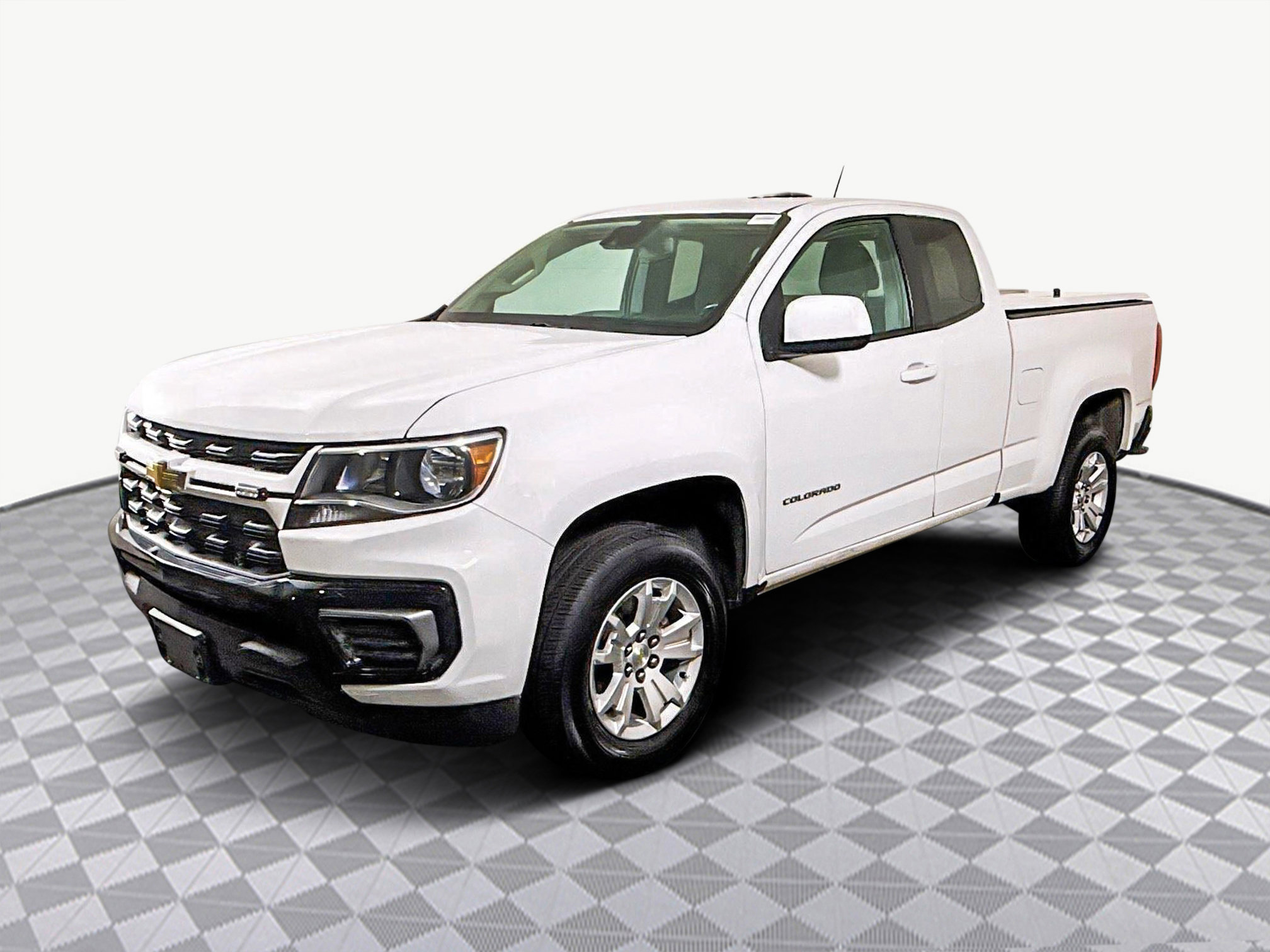 2022 Chevrolet Colorado LT photo 3