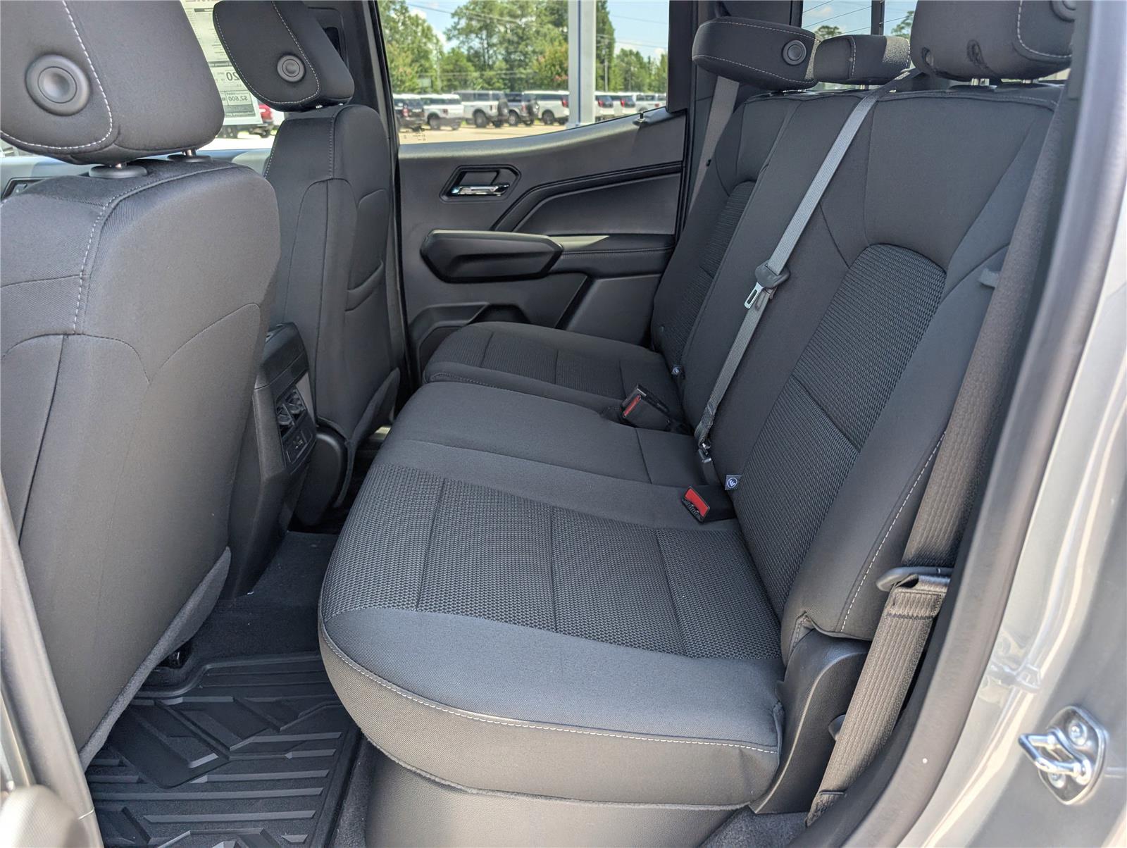 2025 Gmc Canyon Elevation photo 31