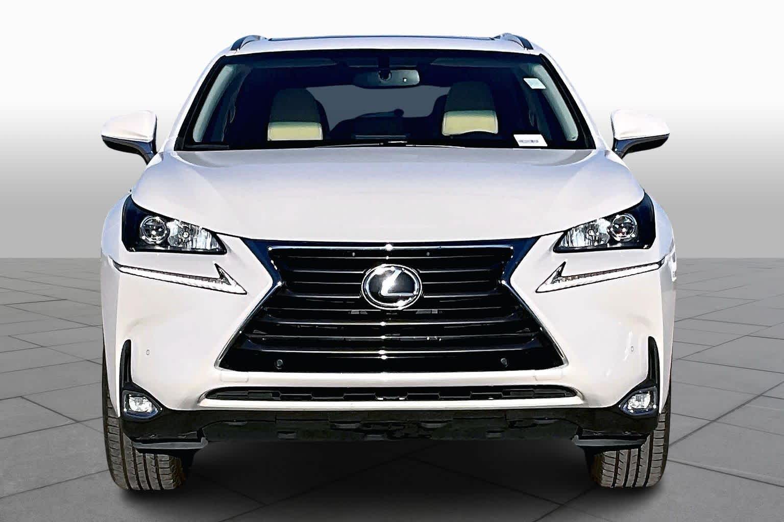 2015 Lexus NX 200t Luxury photo 2