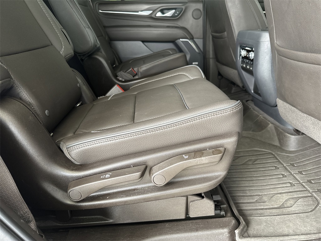 2021 Gmc Yukon Denali photo 36