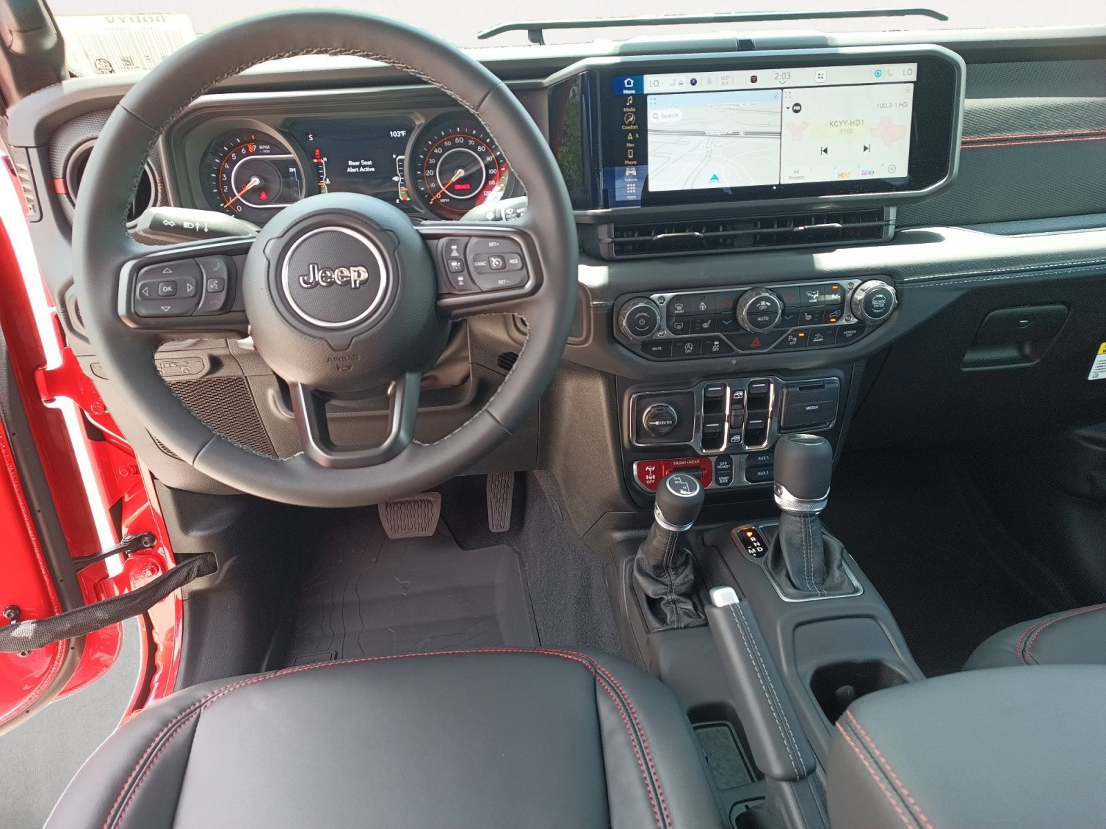 2025 Jeep Gladiator Rubicon photo 3