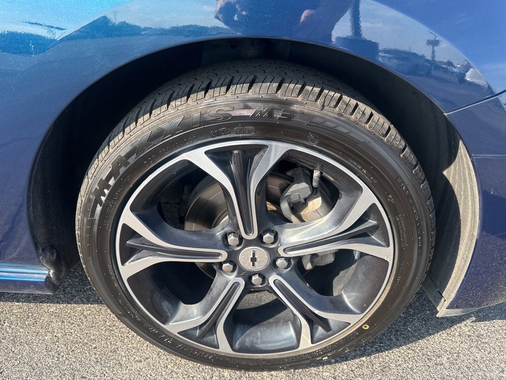 2019 Chevrolet Cruze LT photo 8