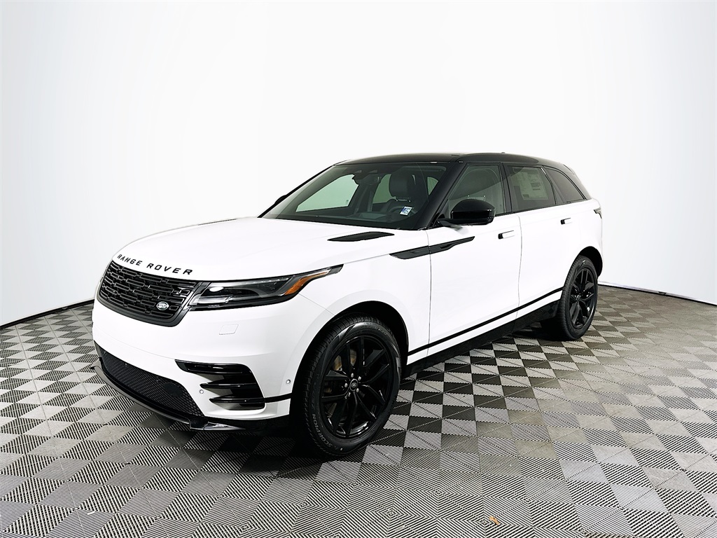 New 2026 Fuji White Land Rover Dynamic SE image 1