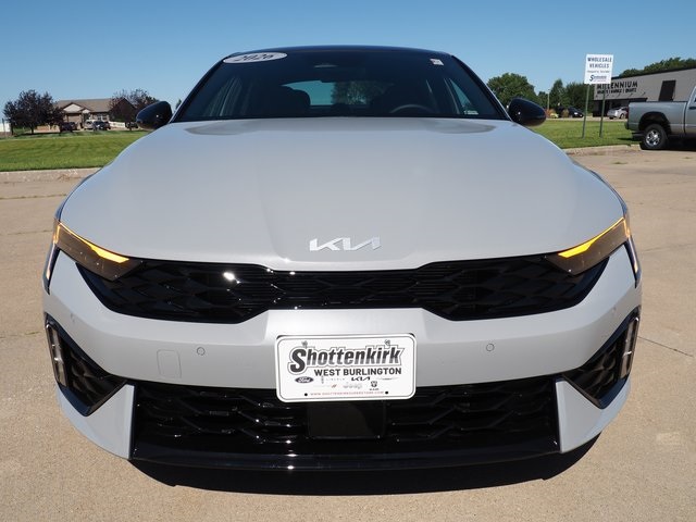 2026 Kia K5 GT-Line photo 2