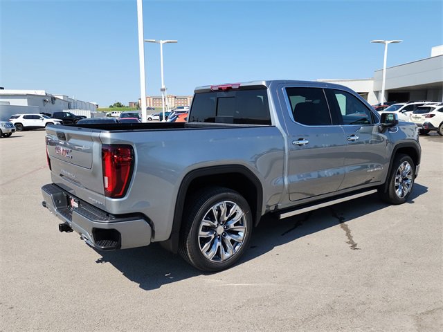 2026 Gmc Sierra Denali photo 2