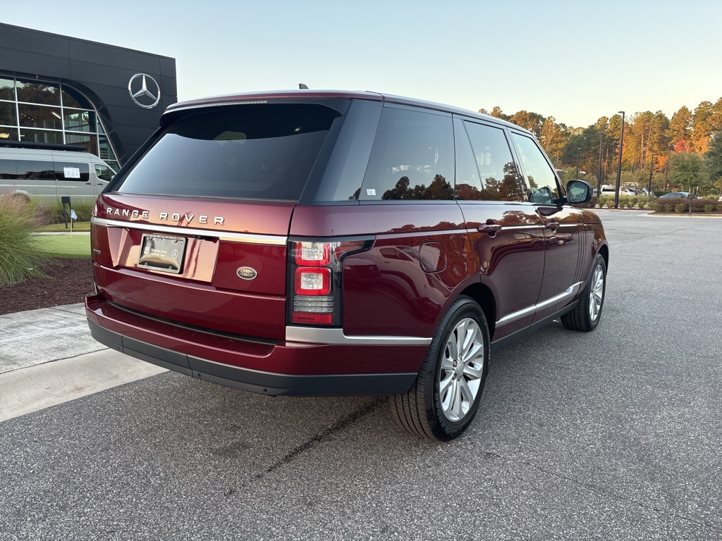 2016 Land Rover Range Rover HSE photo 3