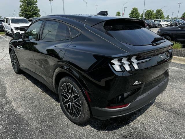 2025 Ford Mustang Mach-E Premium photo 3