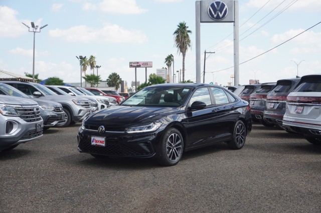 2026 Volkswagen Jetta Sport's photo