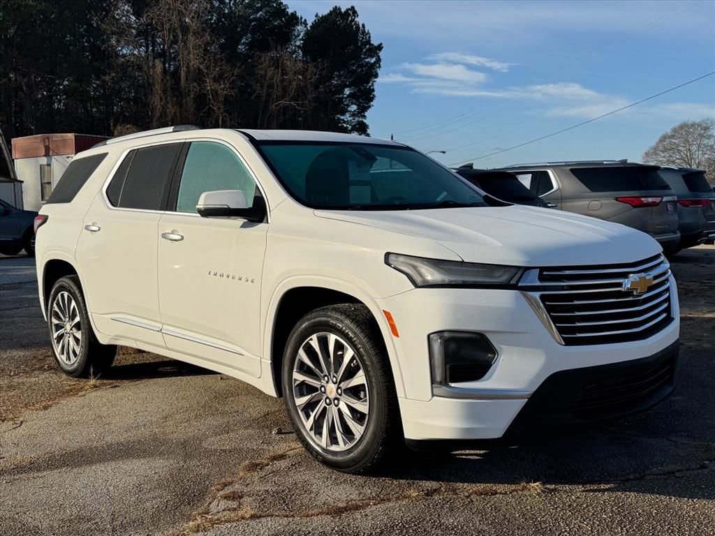 2023 Chevrolet Traverse Premier's photo
