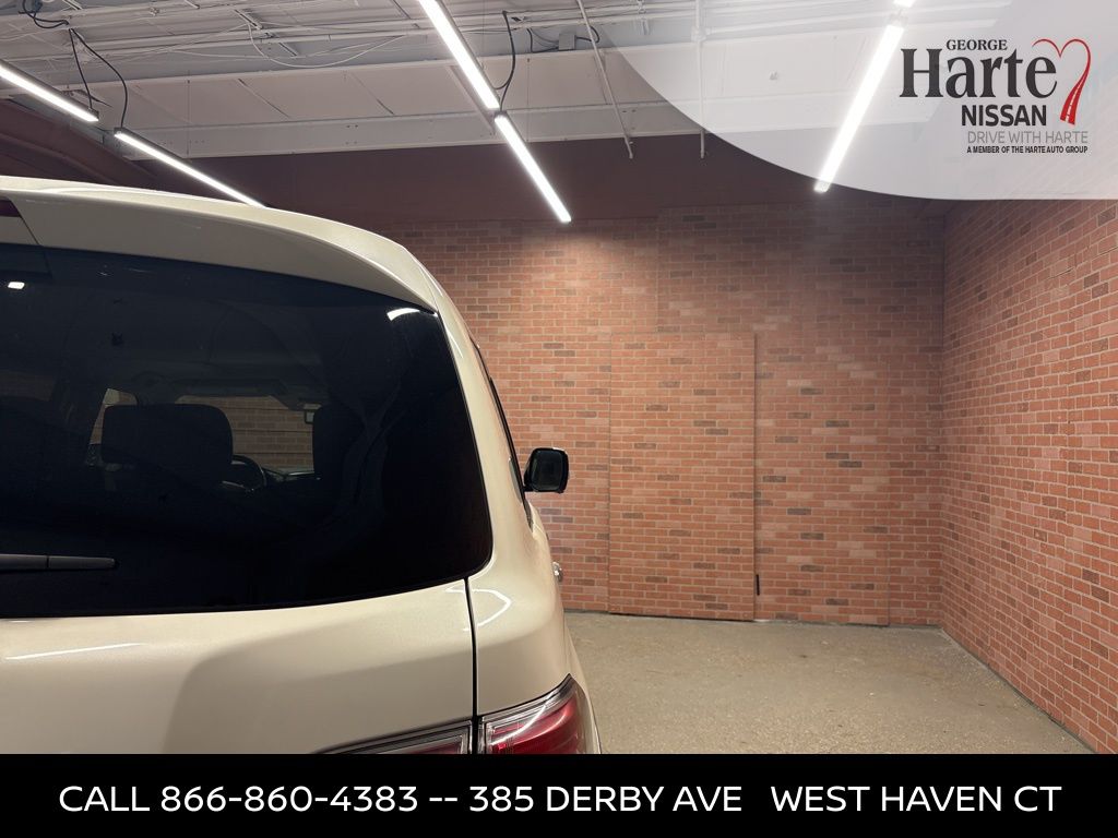 2018 Nissan Armada Platinum photo 41