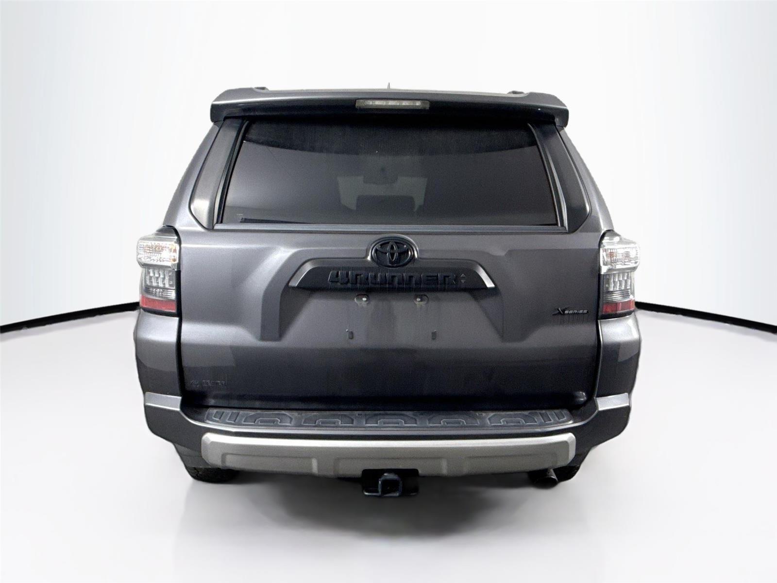 2022 Toyota 4Runner TRD photo 7