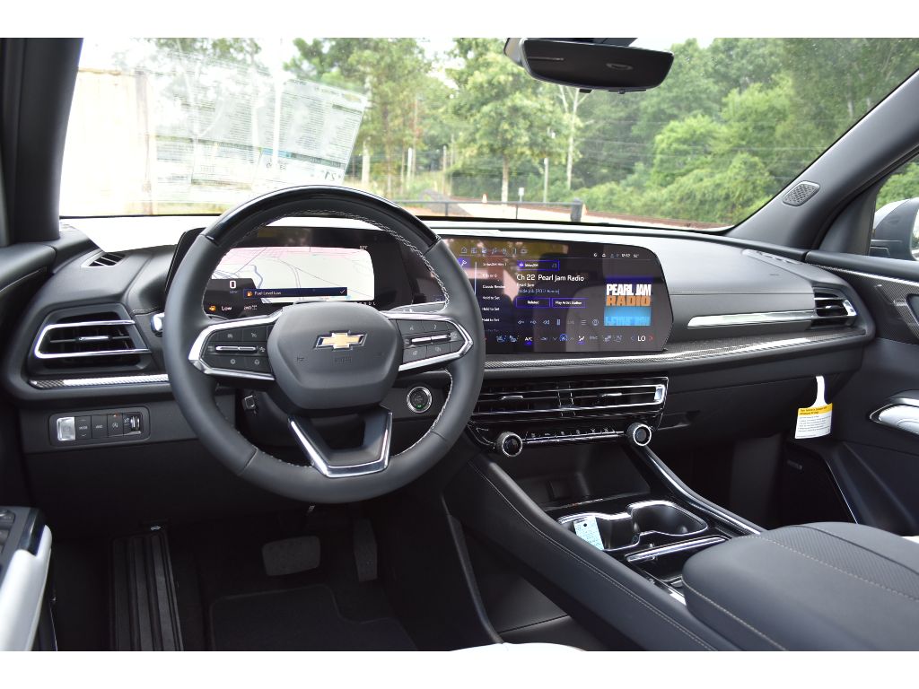 2025 Chevrolet Traverse High Country photo 8