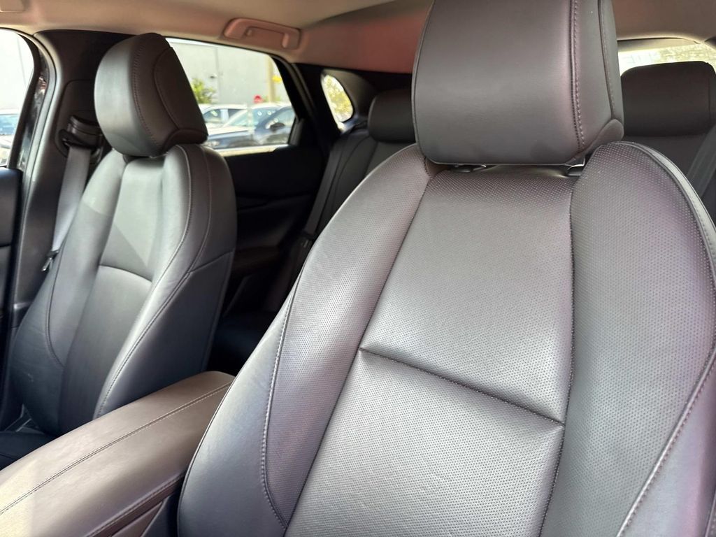 2022 Mazda CX-30 2.5 S Premium photo 21