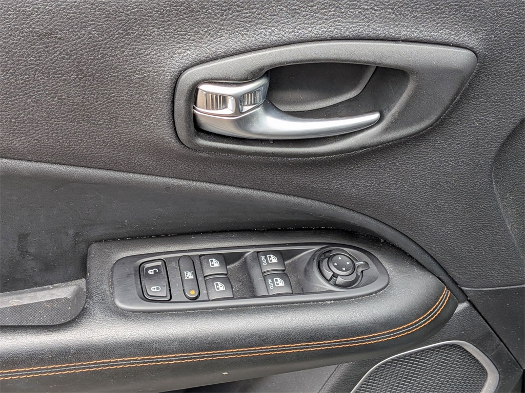 2020 Jeep Compass Limited photo 8